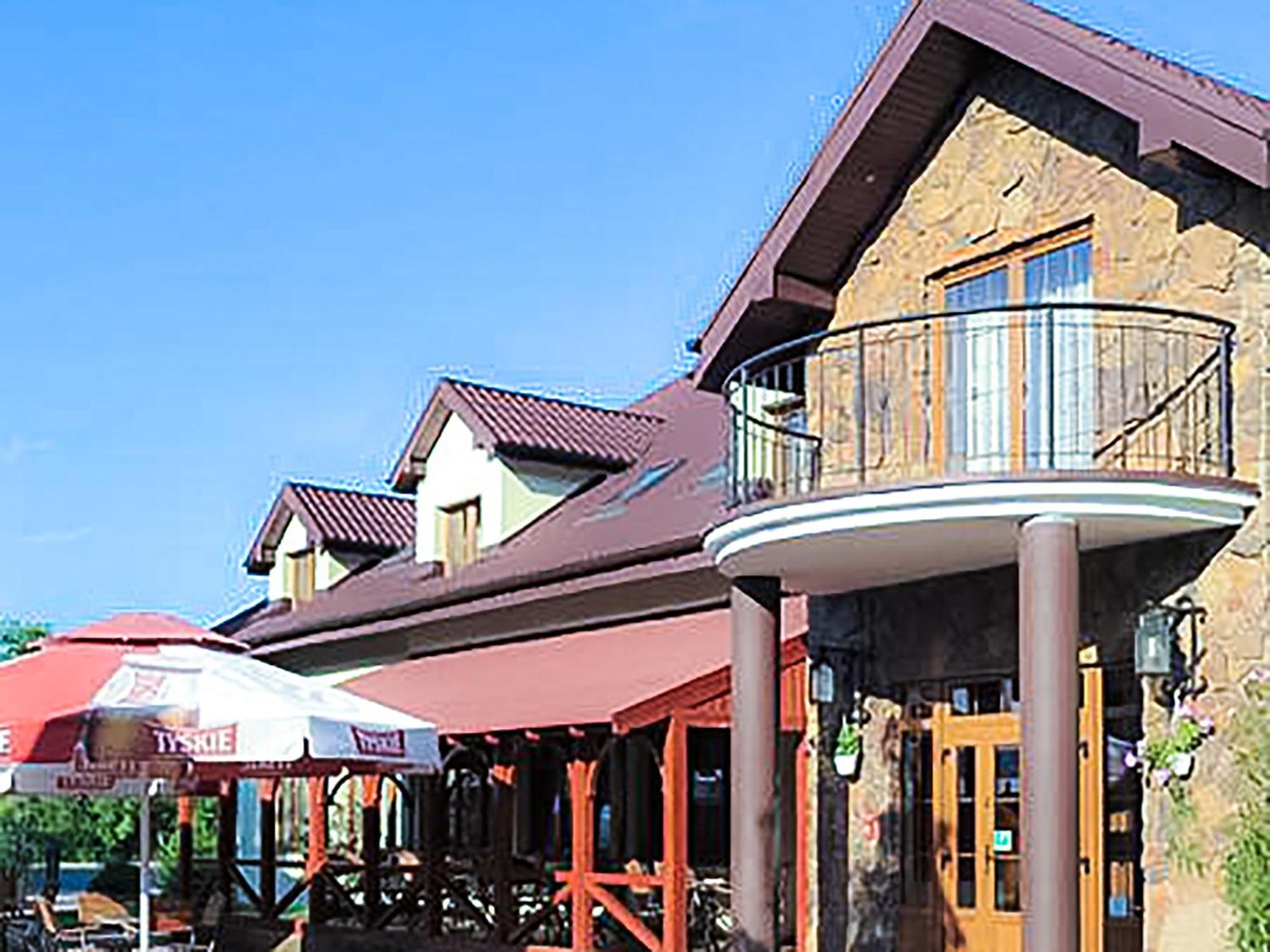 Hotel Stary Mlyn Bolesławiec Exterior foto