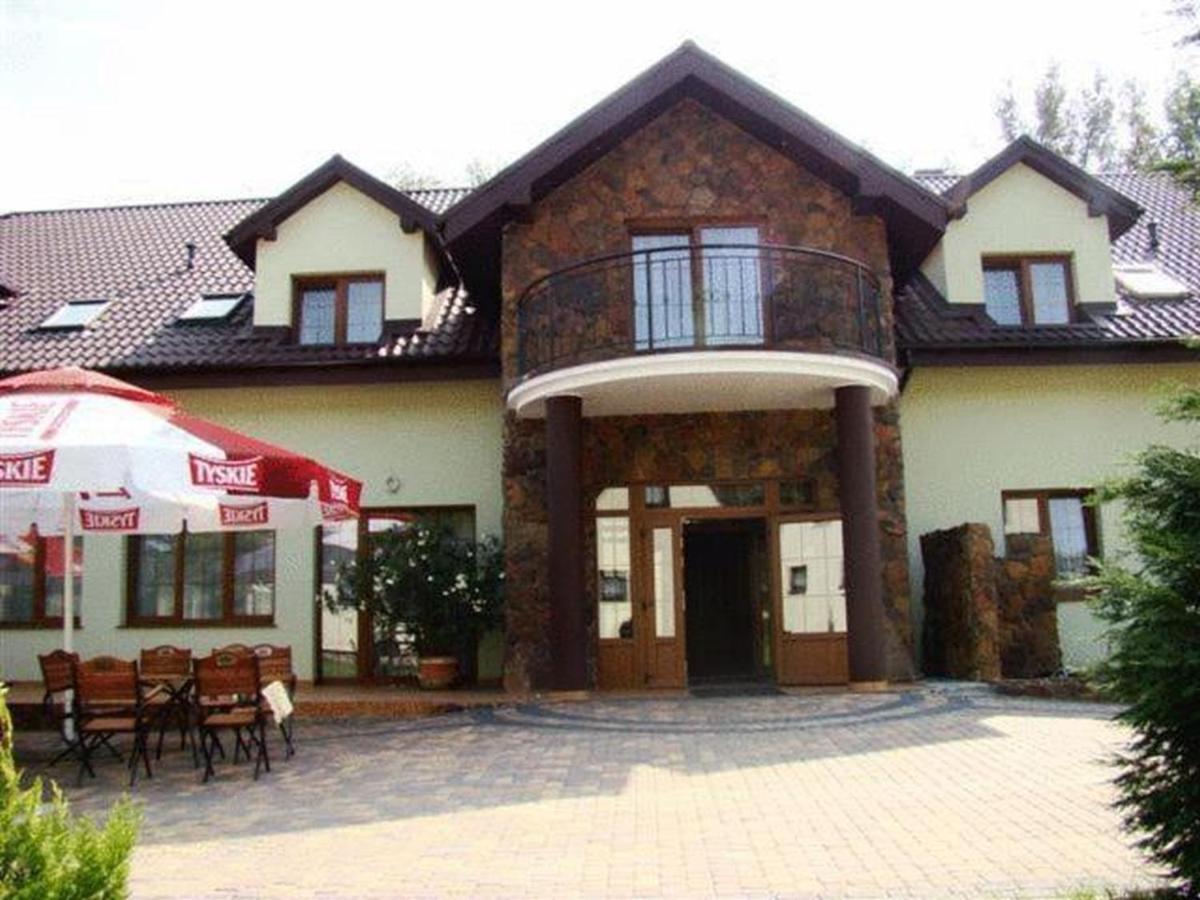 Hotel Stary Mlyn Bolesławiec Exterior foto